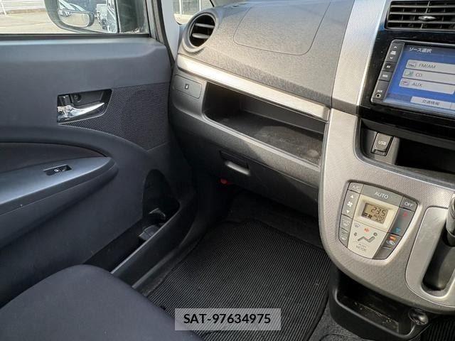 Daihatsu MOVE CUSTOM 2013-07 8230944-27