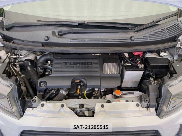 Daihatsu MOVE CUSTOM 2017-10 8246011-17