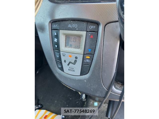 Daihatsu MOVE CUSTOM 2013-07 8246019-19