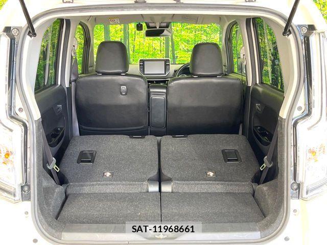 Daihatsu MOVE CUSTOM 2017-11 8246010-9