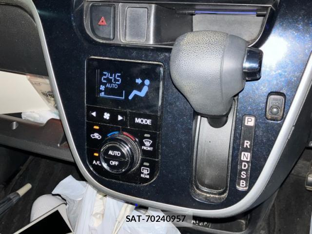 Daihatsu MOVE CUSTOM 2015-11 8315656-19