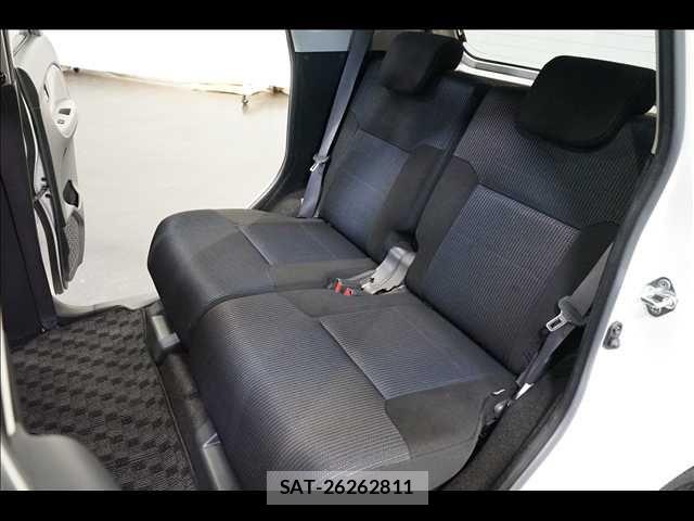 Daihatsu MOVE CUSTOM 2015-02 8315643-17