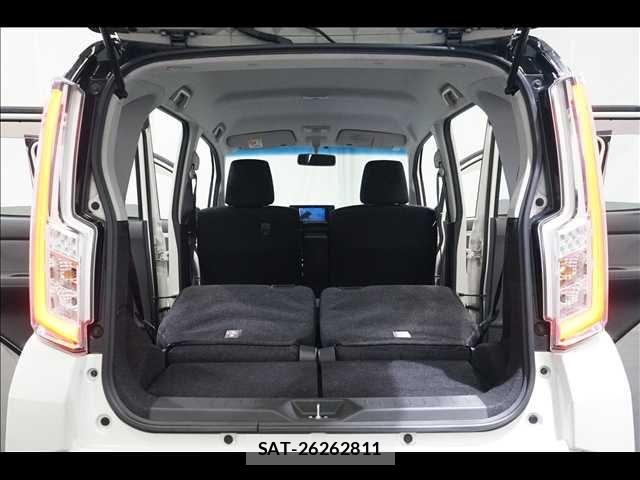 Daihatsu MOVE CUSTOM 2015-02 8315643-18