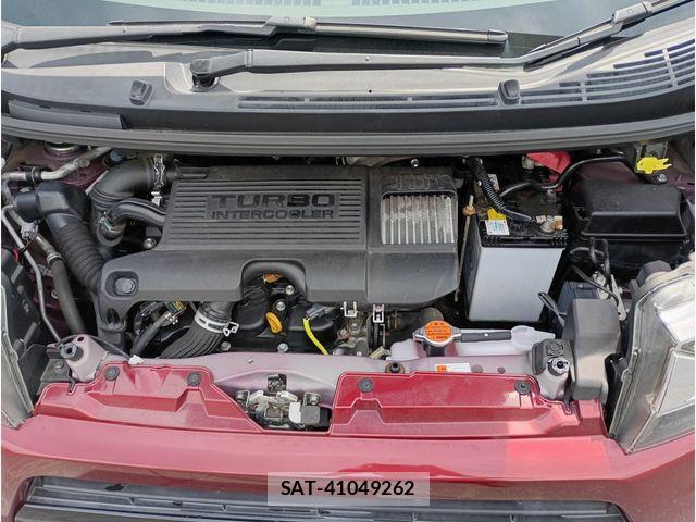 Daihatsu MOVE CUSTOM 2020-06 8315642-27