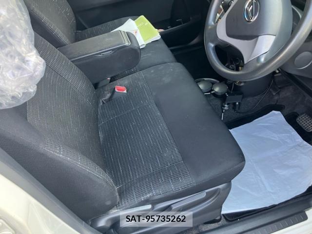 Daihatsu MOVE CUSTOM 2013-06 8336917-15