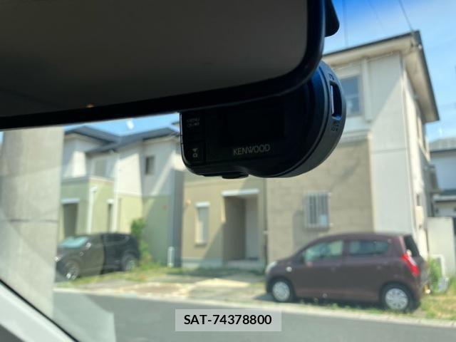 Daihatsu MOVE CUSTOM 2014-02 8336920-23