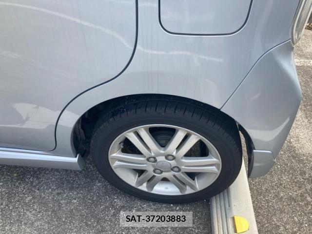 Daihatsu MOVE CUSTOM 2011-12 8355067-7
