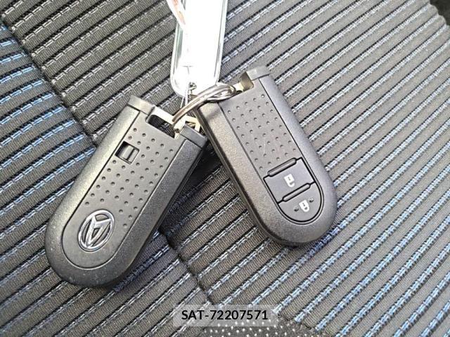 Daihatsu MOVE CUSTOM 2015-08 8355061-19