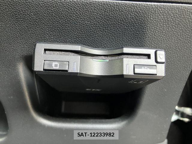 Daihatsu MOVE CUSTOM 2017-12 8355060-18
