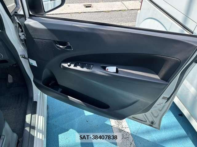 Daihatsu MOVE CUSTOM 2012-04 8367282-6