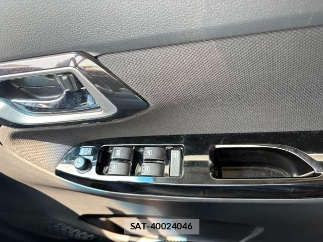 Daihatsu MOVE CUSTOM 2018-01 8367278-7