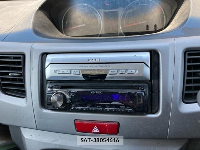 Daihatsu MOVE CUSTOM 2011-09 8367288-18