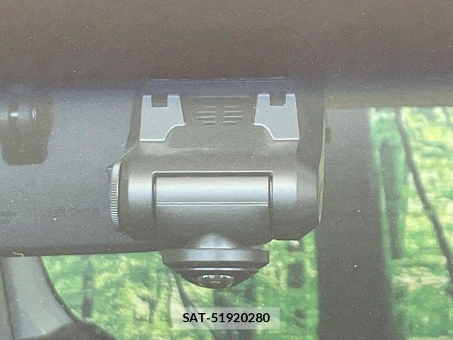 Daihatsu MOVE CUSTOM 2011-08 8367281-6