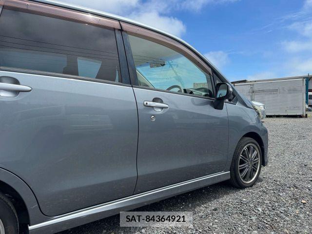 Daihatsu MOVE CUSTOM 2013-08 8413802-8