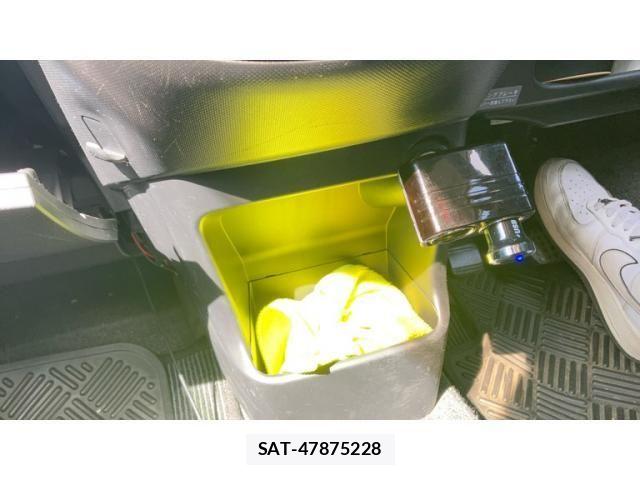 Daihatsu MOVE CUSTOM 2014-01 8413793-19