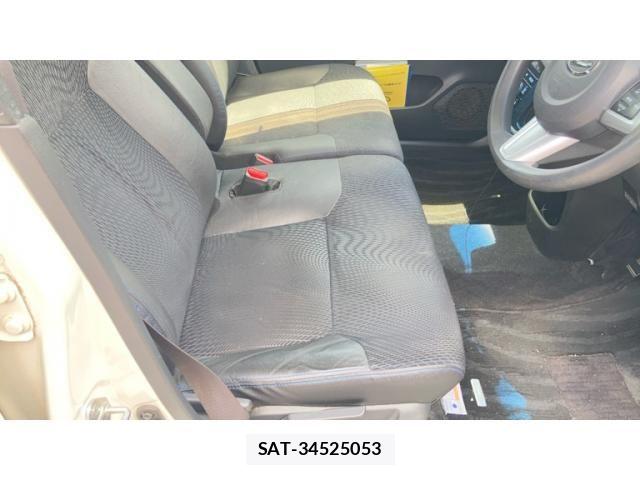 Daihatsu MOVE CUSTOM 2015-05 8485784-17