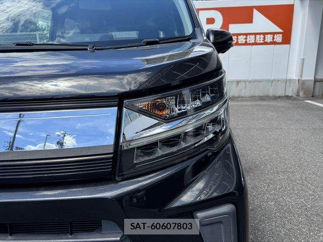 Daihatsu MOVE CUSTOM 2019-01 8525935-19