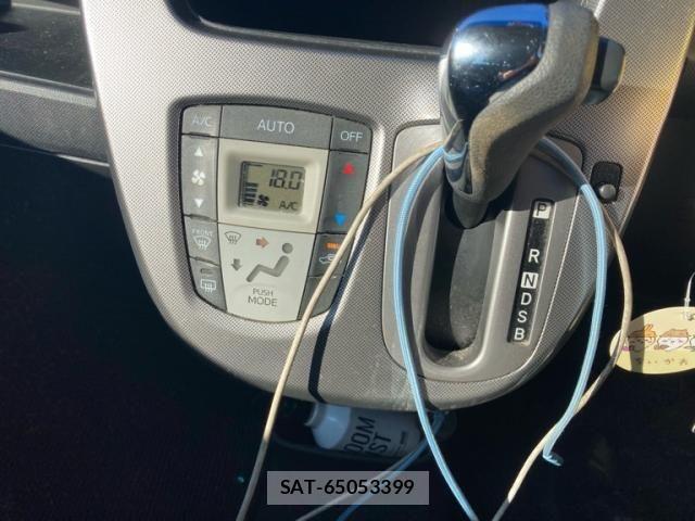 Daihatsu MOVE CUSTOM 2013-08 8562820-8
