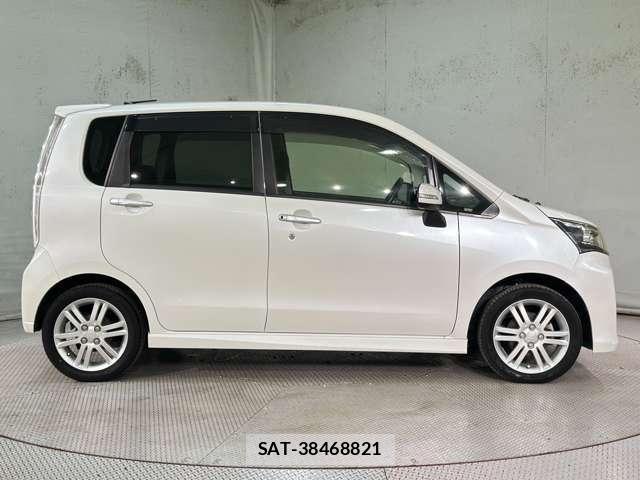 Daihatsu MOVE CUSTOM 2013-08 8562804-3