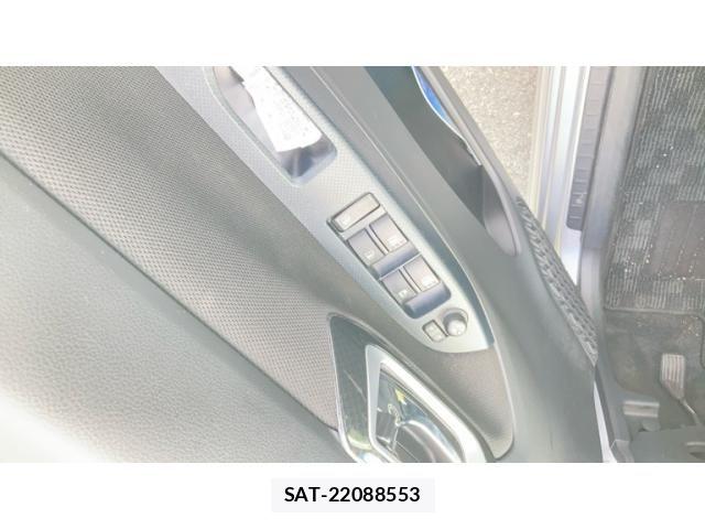Daihatsu MOVE CUSTOM 2019-01 8562806-13