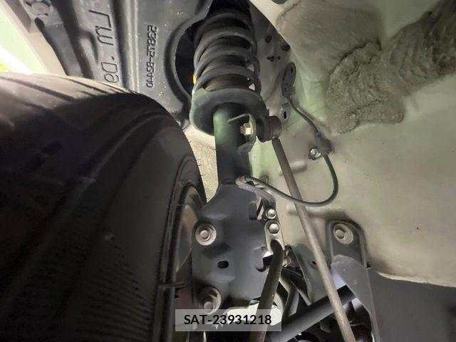Daihatsu MOVE CUSTOM 2018-09 8562801-19
