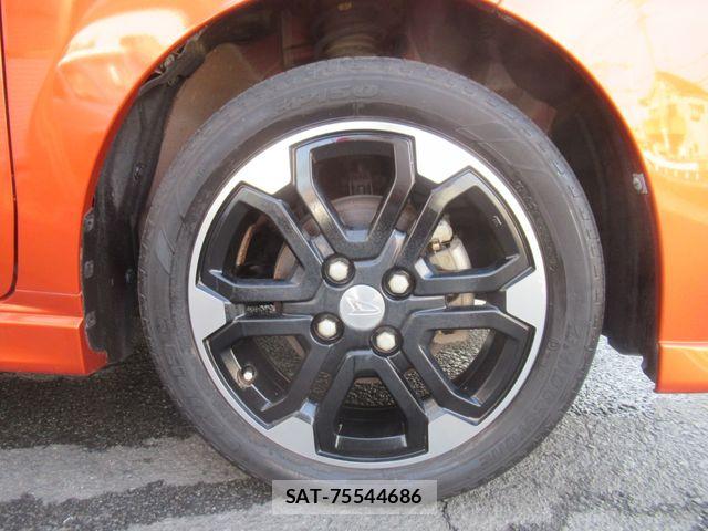Daihatsu MOVE CUSTOM 2015-09 8562808-24