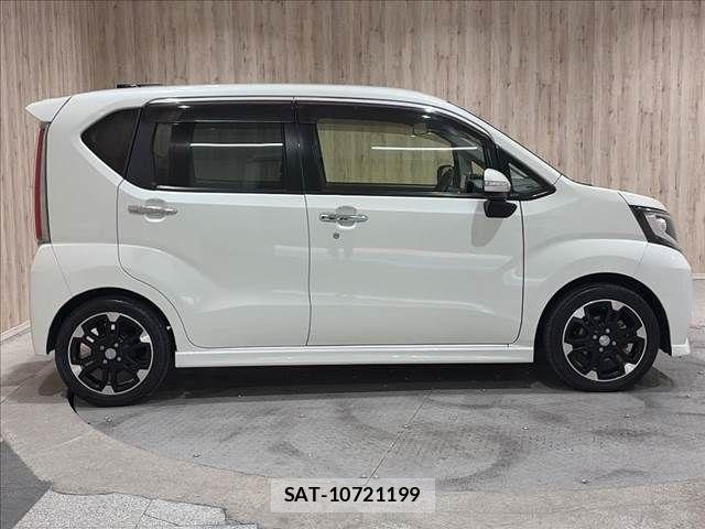 Daihatsu MOVE CUSTOM 2015-07 8562807-17
