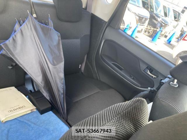 Daihatsu MOVE CUSTOM 2018-06 8562810-11