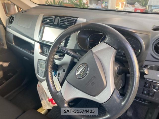 Daihatsu MOVE CUSTOM 2014-02 8562812-4
