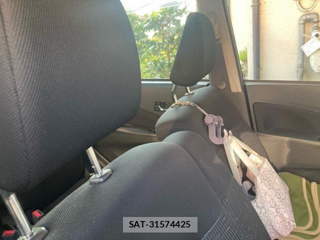 Daihatsu MOVE CUSTOM 2014-02 8562812-6