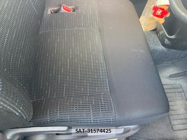 Daihatsu MOVE CUSTOM 2014-02 8562812-7