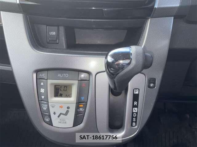 Daihatsu MOVE CUSTOM 2013-09 8627876-8