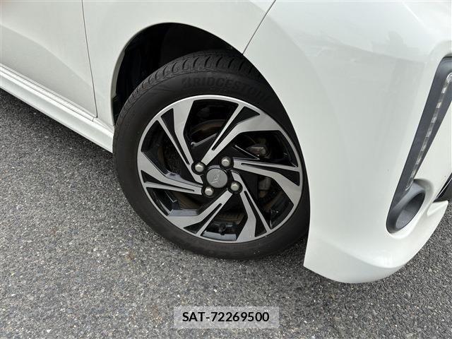 Daihatsu MOVE CUSTOM 2017-09 8627873-5