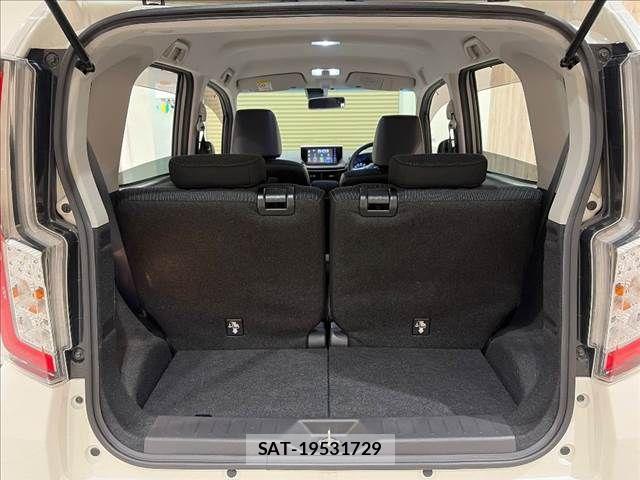 Daihatsu MOVE CUSTOM 2017-04 8627870-9