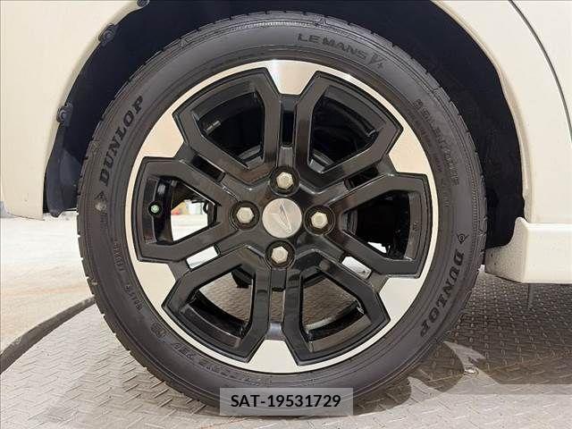 Daihatsu MOVE CUSTOM 2017-04 8627870-28