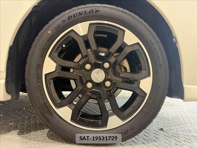 Daihatsu MOVE CUSTOM 2017-04 8627870-29