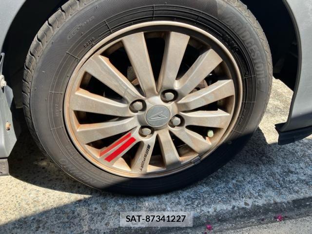 Daihatsu MOVE CUSTOM 2002-04 8666578-5