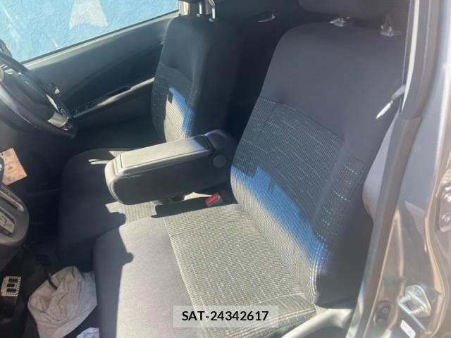 Daihatsu MOVE CUSTOM 2013-09 8660428-12