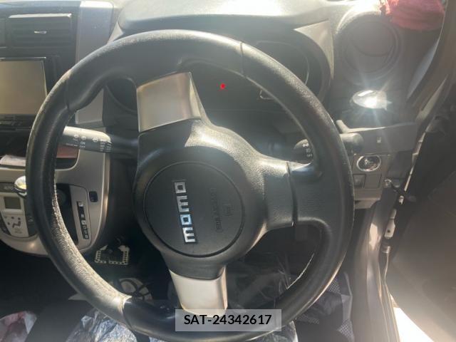 Daihatsu MOVE CUSTOM 2013-09 8660428-15