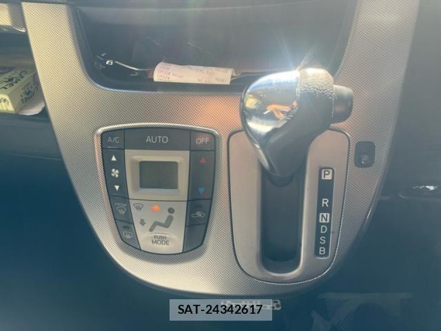 Daihatsu MOVE CUSTOM 2013-09 8660428-22