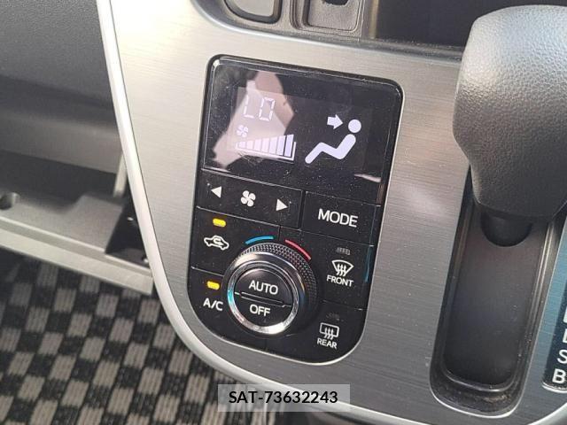 Daihatsu MOVE CUSTOM 2015-05 8686036-13
