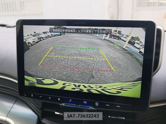 Daihatsu MOVE CUSTOM 2015-05 8686036-17