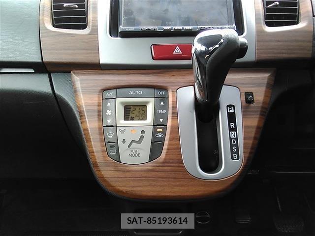 Daihatsu MOVE CUSTOM 2011-09 8744380-17