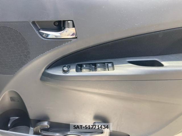 Daihatsu MOVE CUSTOM 2011-08 8744387-12