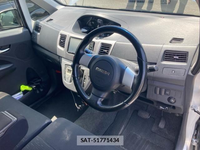 Daihatsu MOVE CUSTOM 2011-08 8744387-14