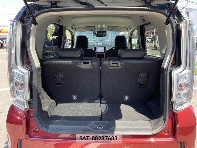 Daihatsu MOVE CUSTOM 2018-02 8744351-11