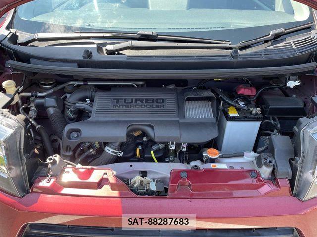 Daihatsu MOVE CUSTOM 2018-02 8744351-18