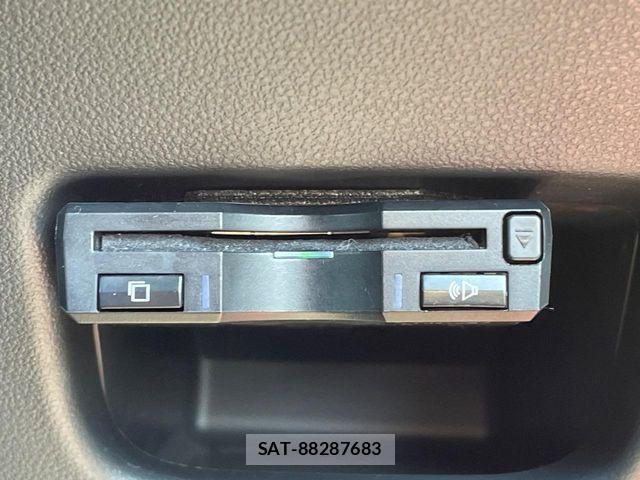 Daihatsu MOVE CUSTOM 2018-02 8744351-7