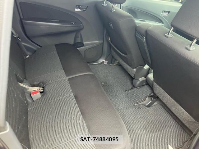 Daihatsu MOVE CUSTOM 2013-09 8781155-9