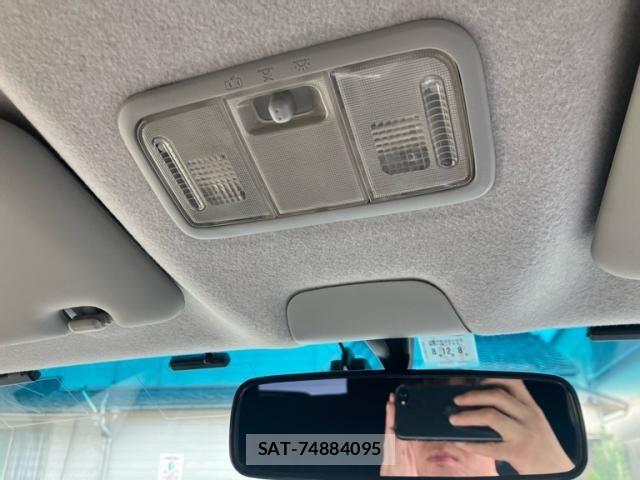 Daihatsu MOVE CUSTOM 2013-09 8781155-22